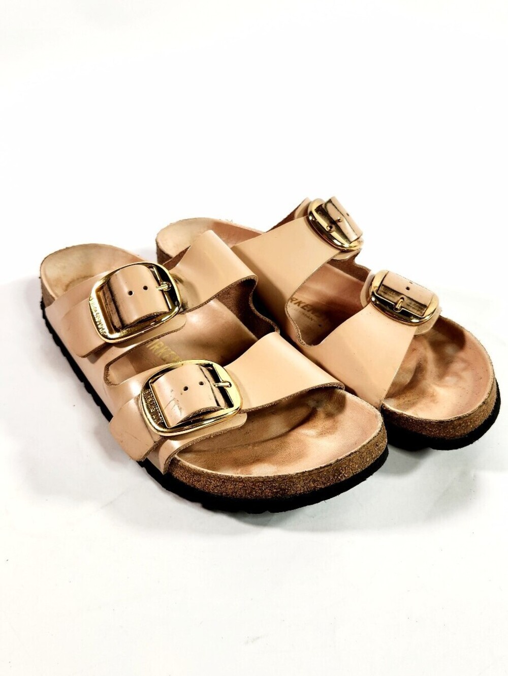 Birkenstock Arizona Soft Footbed Sandals in Nude Size 40
